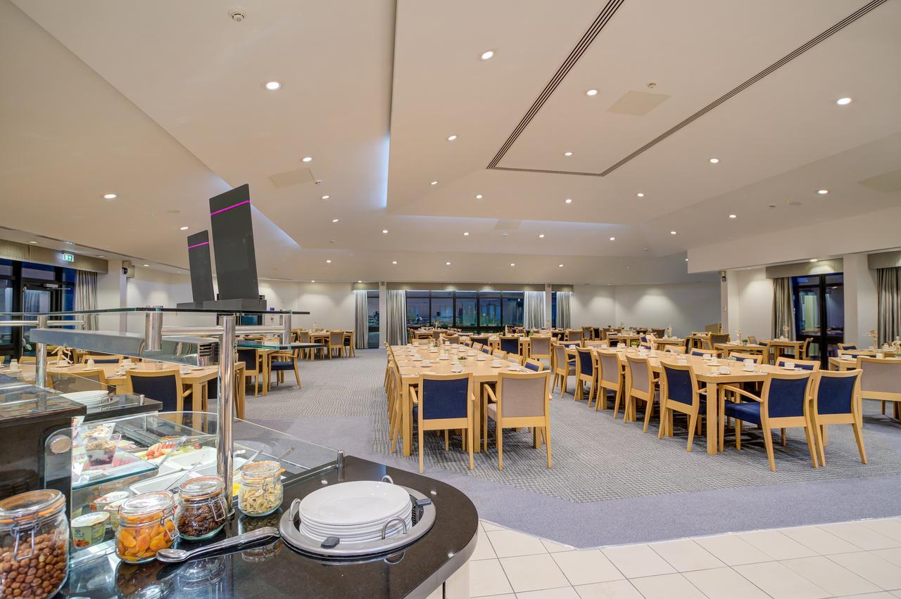 Warwick Conferences - Radcliffe Hotell Coventry Exteriör bild