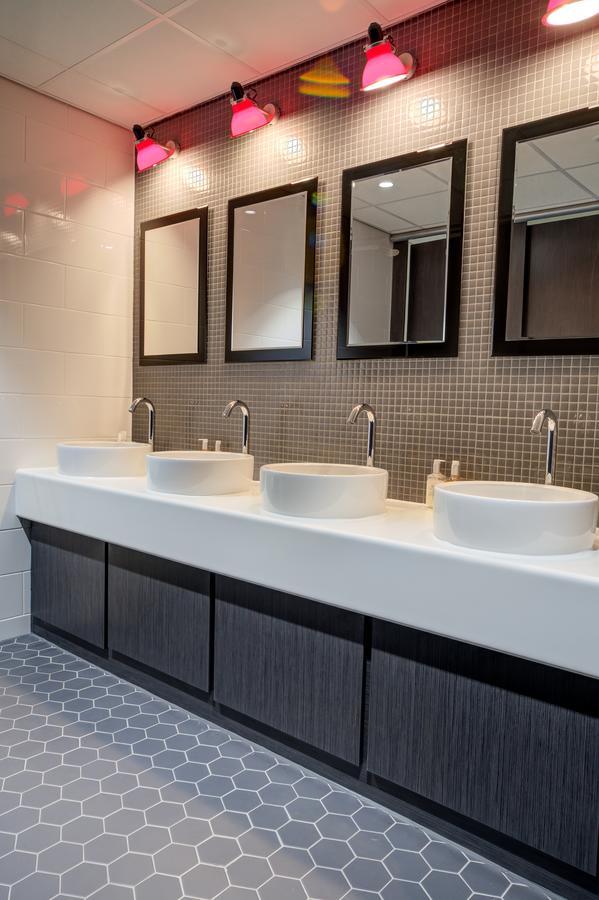 Warwick Conferences - Radcliffe Hotell Coventry Exteriör bild