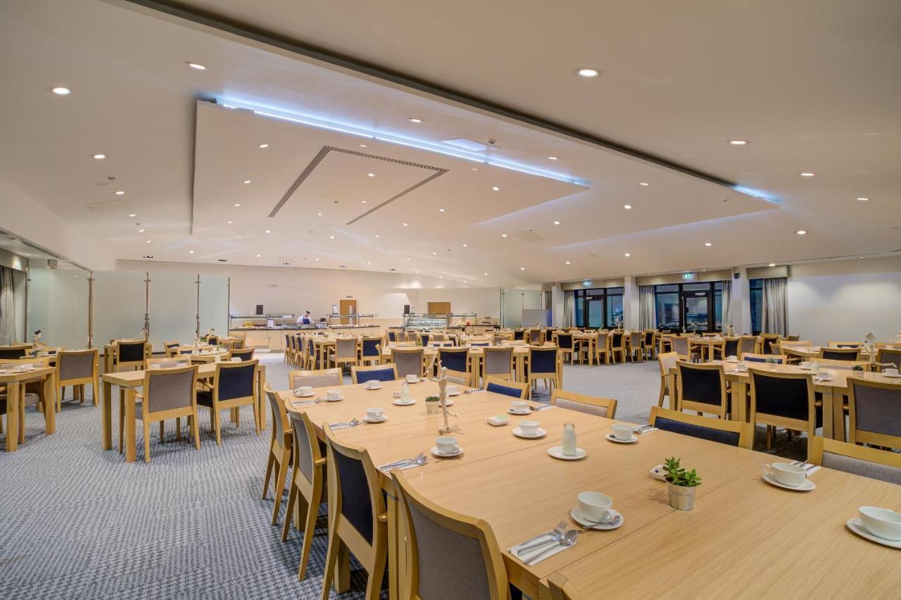 Warwick Conferences - Radcliffe Hotell Coventry Exteriör bild